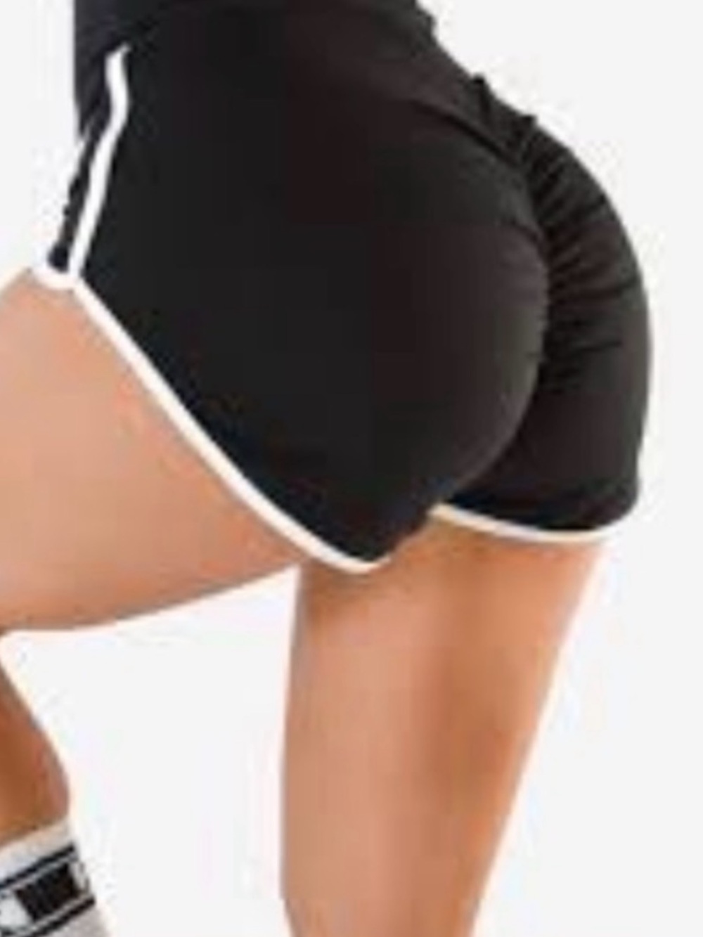 HALARA Black Crossover High Waisted Ruched Back Contrast Trim Athletic Shorts Sm